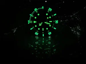 Seiko Mod Sub Vintage 1965 with green luminous material in the dark in retro design